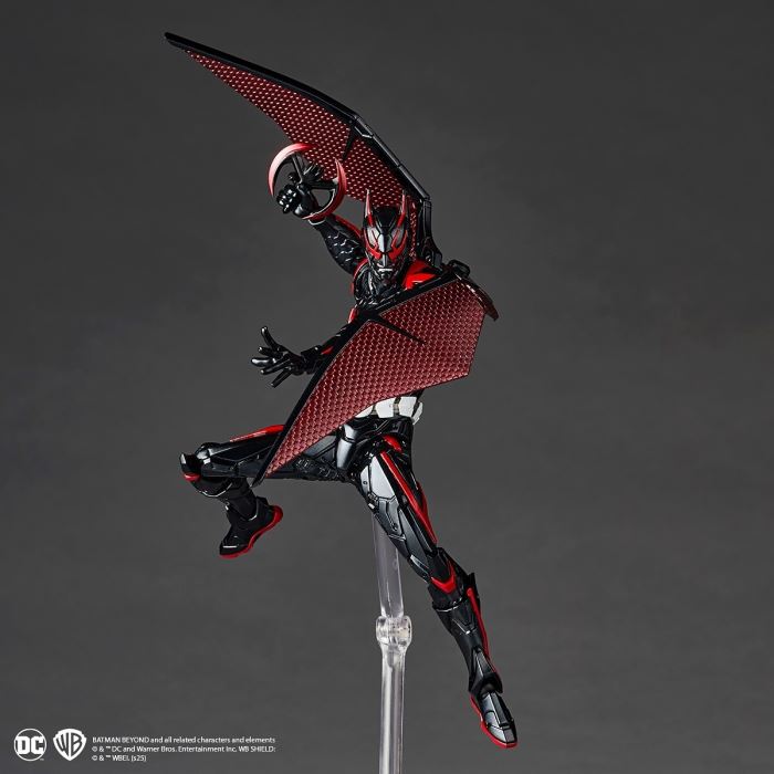 Revoltech Amazing Yamaguchi Batman Beyond