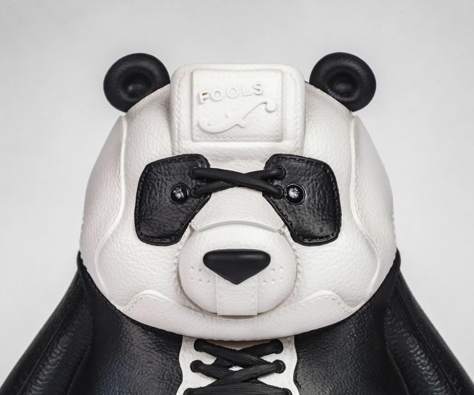 KAKKOII TAIKETSU // PANDA