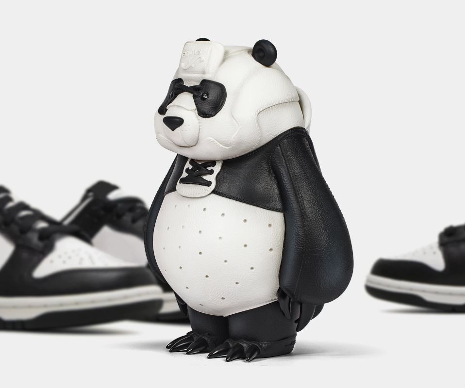 KAKKOII TAIKETSU // PANDA