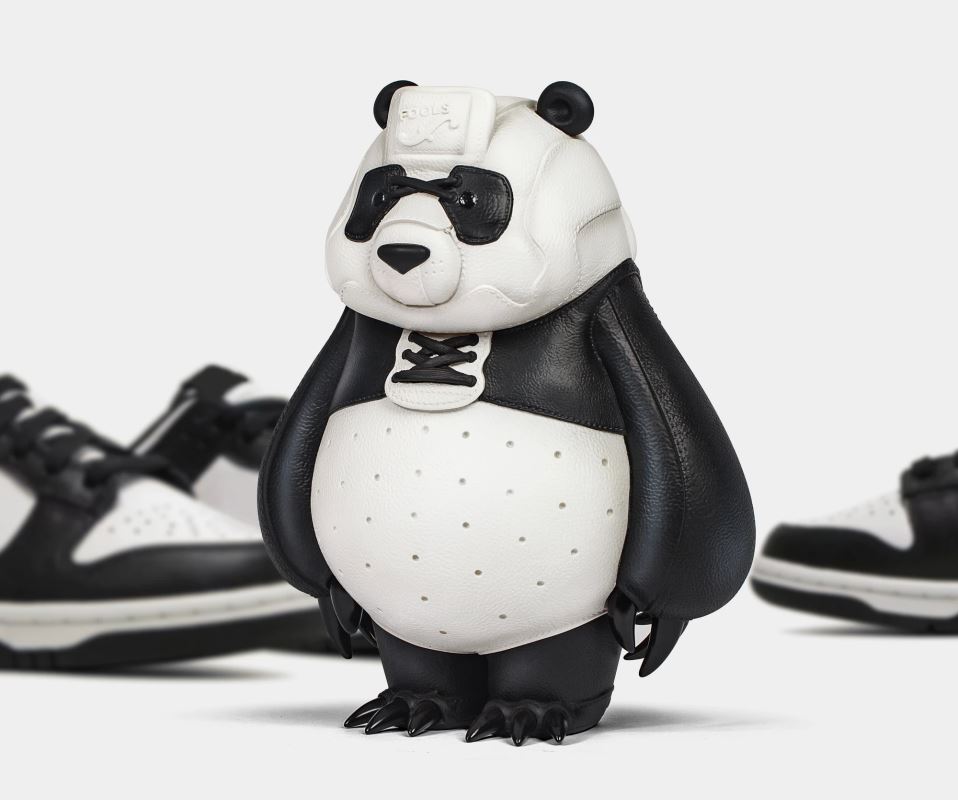 KAKKOII TAIKETSU // PANDA