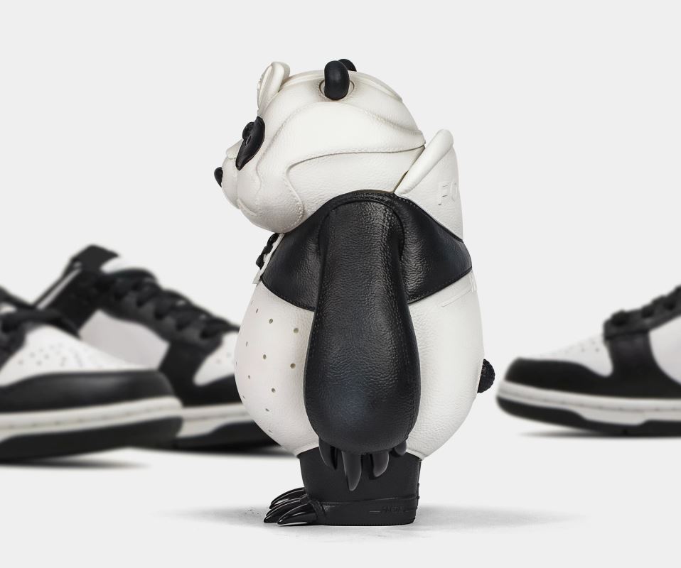 KAKKOII TAIKETSU // PANDA