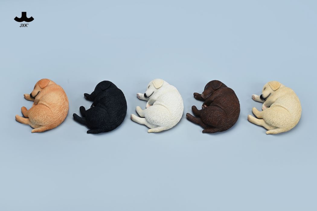 Sleeping Labrador 1/4