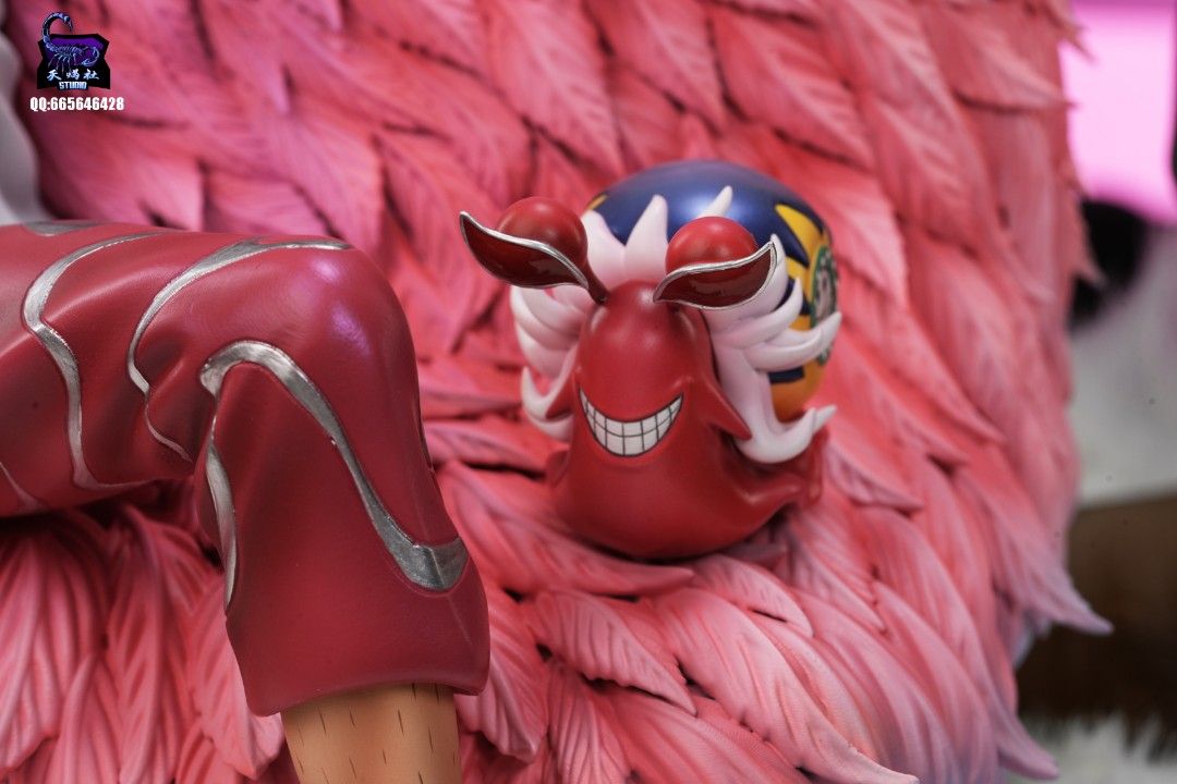 Doflamingo - One Piece