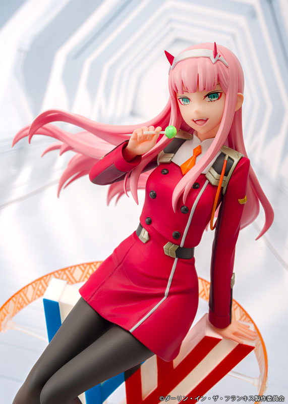DARLING in the FRANXX Zero Two 1/7