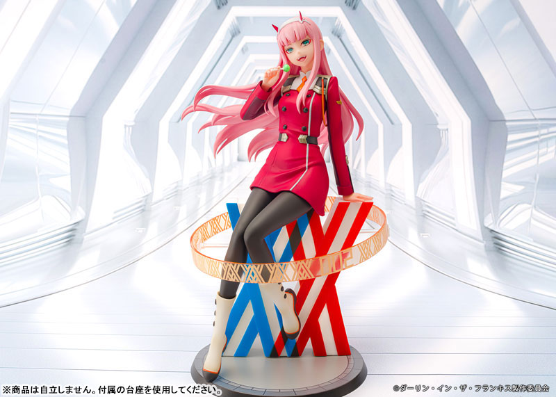DARLING in the FRANXX Zero Two 1/7
