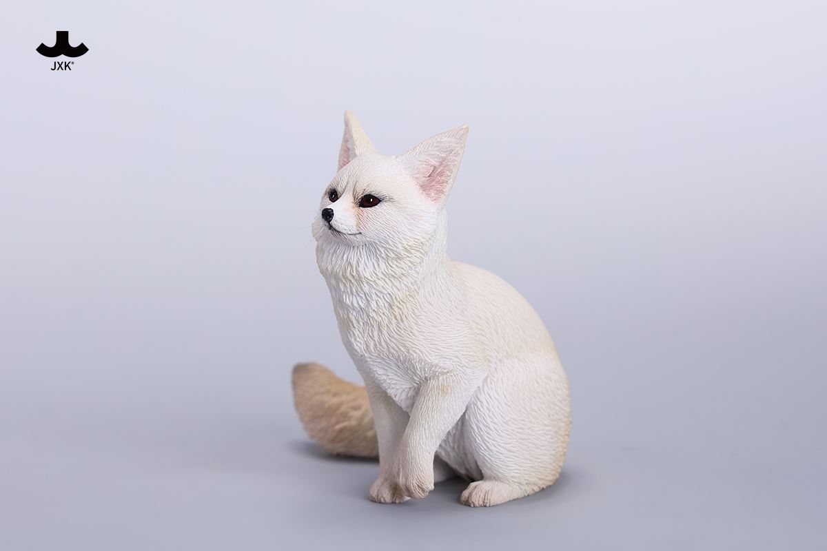 Fox Figurine 1/6