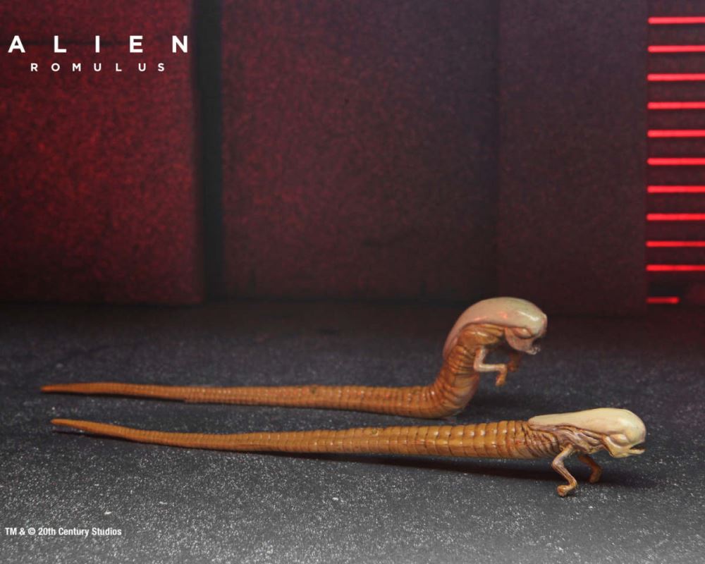 Alien: Romulus Ultimate Scorched Xenomorph