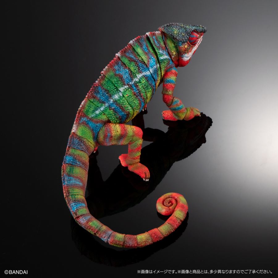 Living Creatures Encyclopedia Premium Panther Chameleon (Ambirove Green)