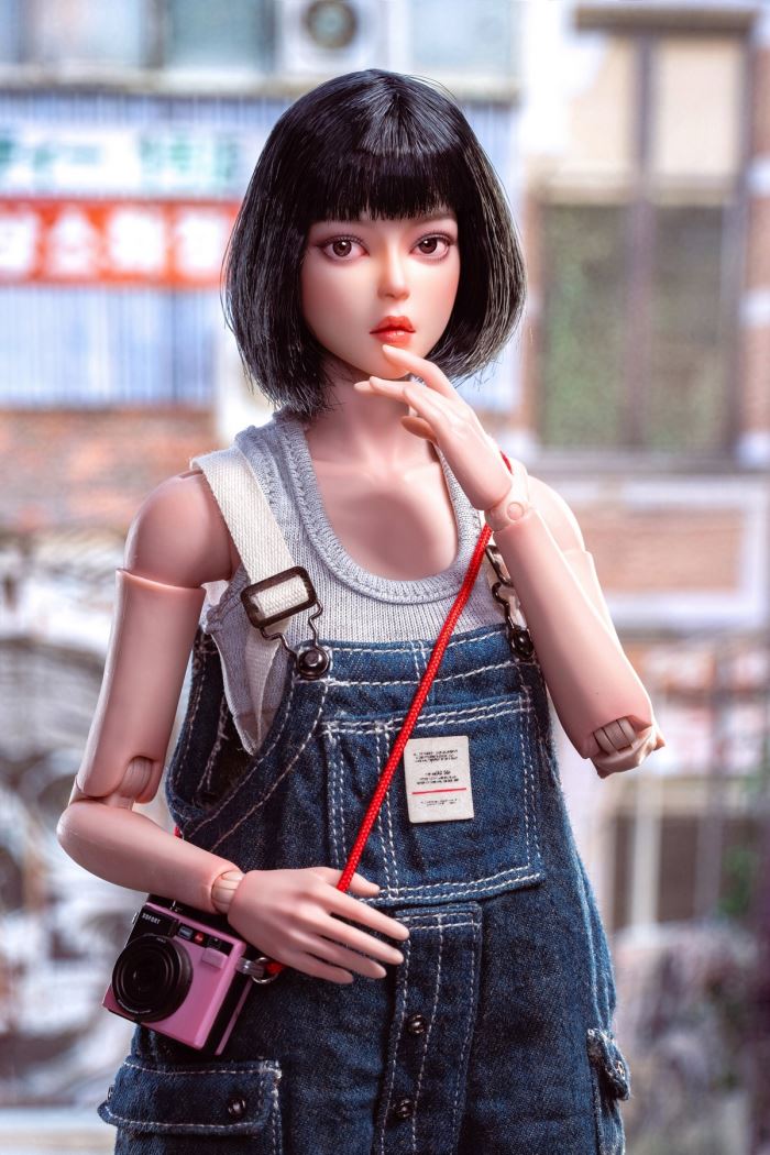 Girl Cuby 1/6
