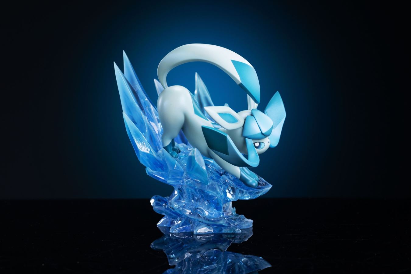 Eevee Family Series 006 Glaceon - Pokemon