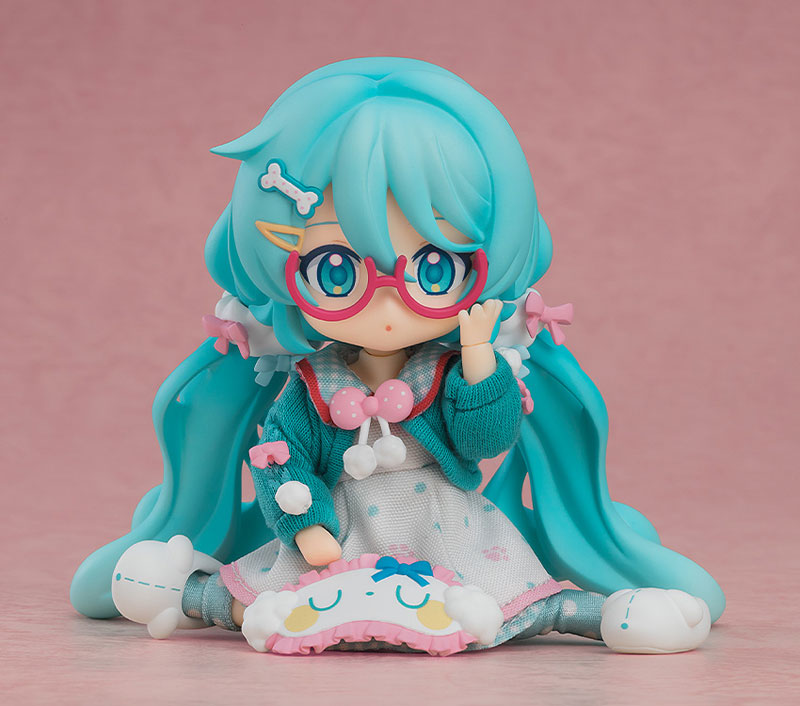 Nendoroid Doll Character Vocal Series 01 Hatsune Miku Loungewear Outfit Ver