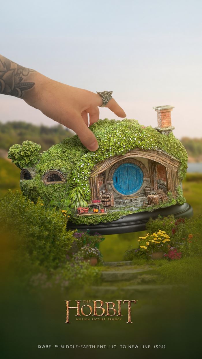 The Lord of the Rings Scene - The Hobbit Cave No. 1/Cave No. 25