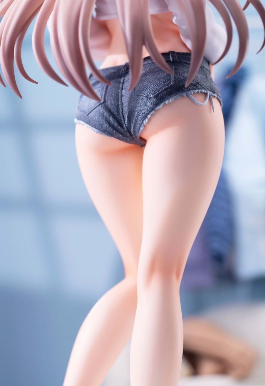 Elf Girl From Another World Rabi