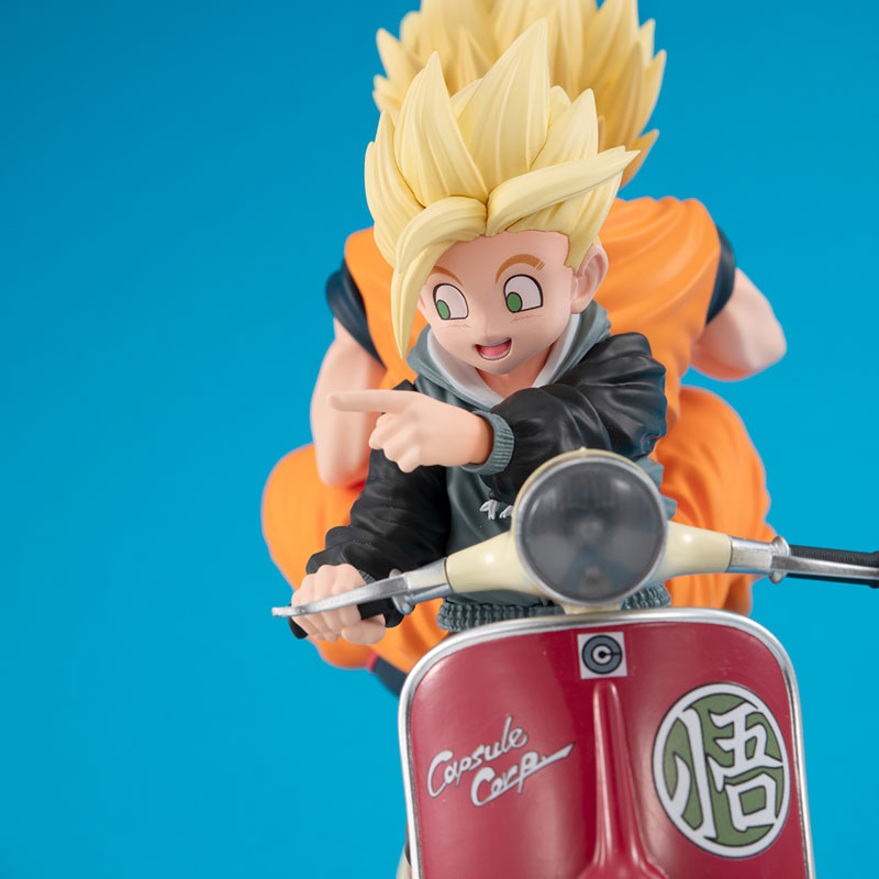 Desktop Real McCoy EX Dragon Ball Z Super Saiyan Son Goku & Super Saiyan Son Gohan & Bike
