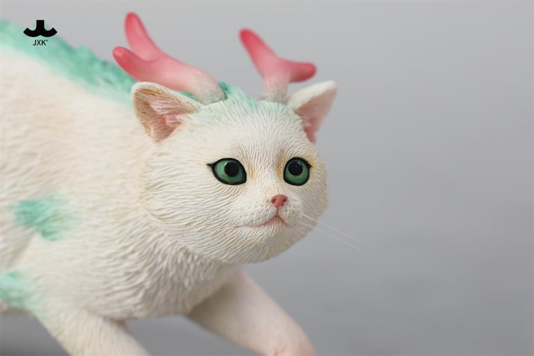 Catragon Figurine