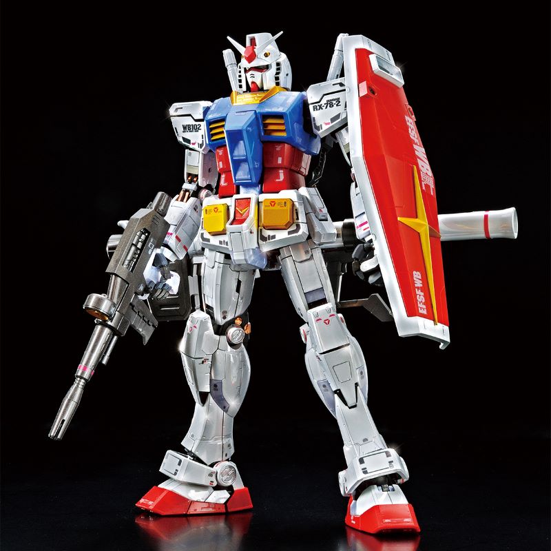 MG 1/100 RX-78-2 GUNDAM Ver.3.0 [TITANIUM FINISH]