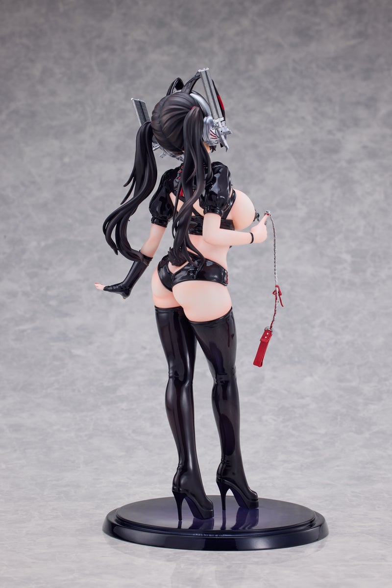XL Love Series Space Bunny Uto 1/7