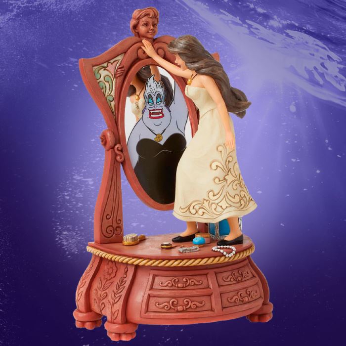 VANESSA VANITY SCENE WITH URSULA