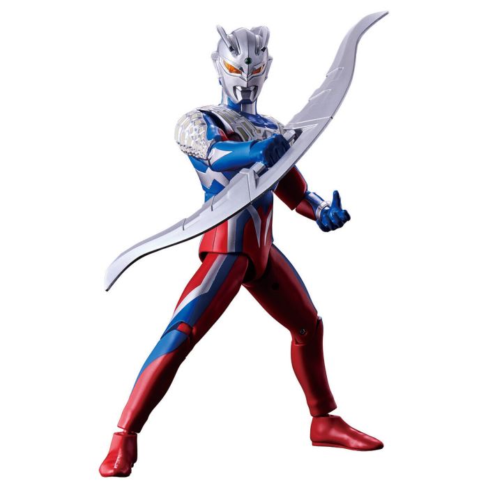 Gigantic Universe Ultraman Zero & Ultra Zero Cloak Set