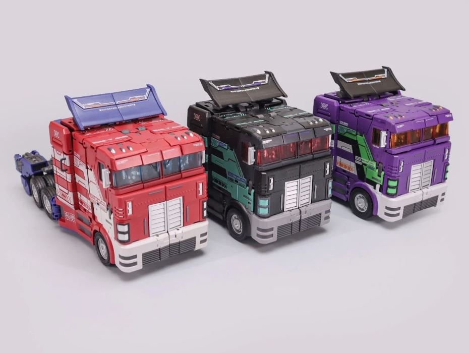 UITRA MAXMAS Optimus Prime - Transformers