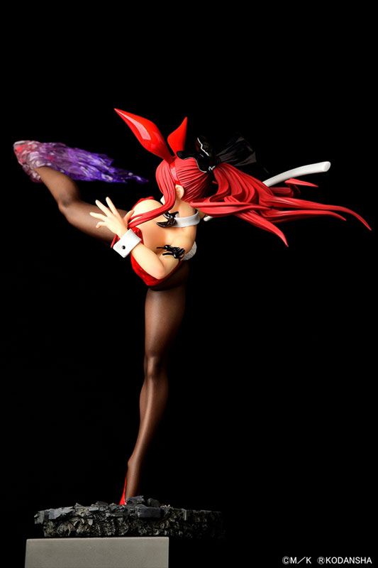 FAIRY TAIL Erza Scarlet High Kick ver. Bunny [Crimson / Black / White] 1/6