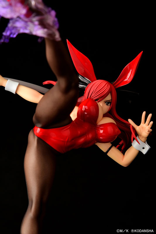 FAIRY TAIL Erza Scarlet High Kick ver. Bunny [Crimson / Black / White] 1/6