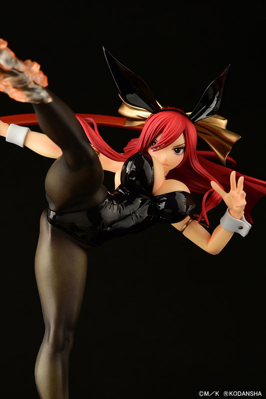 FAIRY TAIL Erza Scarlet High Kick ver. Bunny [Crimson / Black / White] 1/6