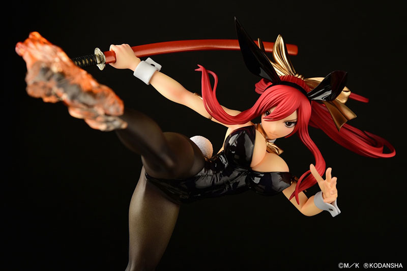 FAIRY TAIL Erza Scarlet High Kick ver. Bunny [Crimson / Black / White] 1/6
