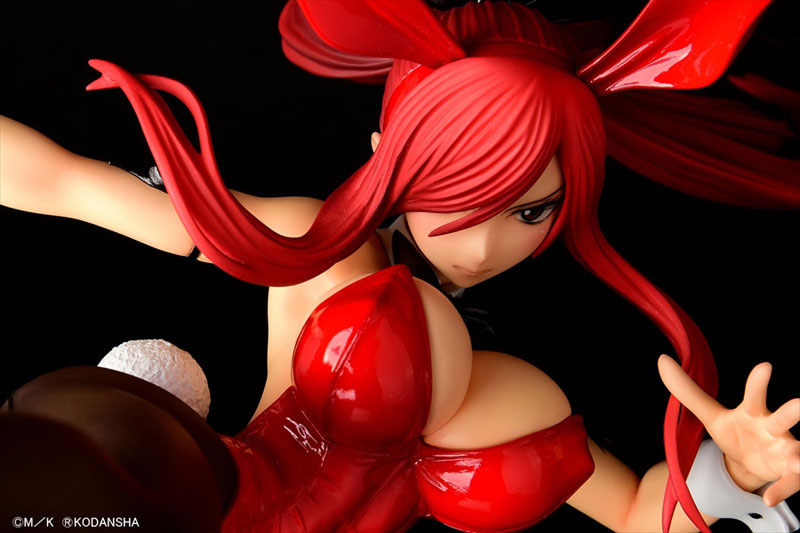 FAIRY TAIL Erza Scarlet High Kick ver. Bunny [Crimson / Black / White] 1/6