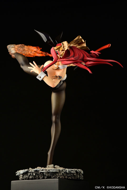 FAIRY TAIL Erza Scarlet High Kick ver. Bunny [Crimson / Black / White] 1/6