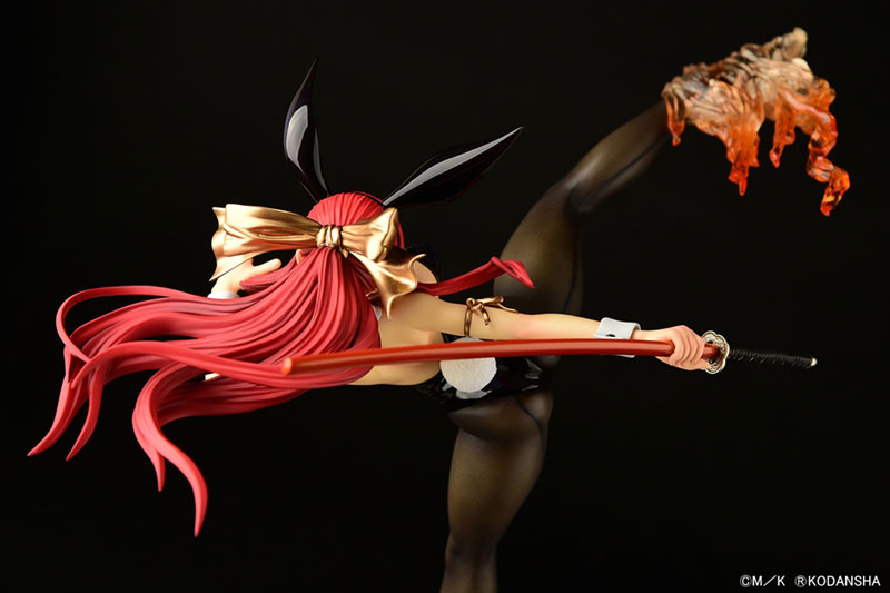 FAIRY TAIL Erza Scarlet High Kick ver. Bunny [Crimson / Black / White] 1/6