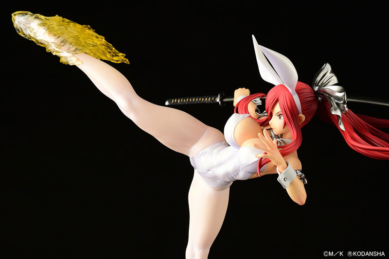 FAIRY TAIL Erza Scarlet High Kick ver. Bunny [Crimson / Black / White] 1/6
