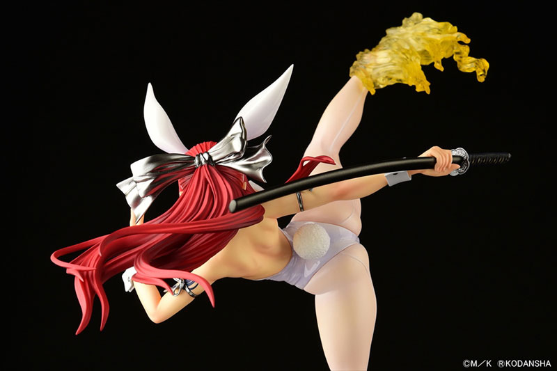 FAIRY TAIL Erza Scarlet High Kick ver. Bunny [Crimson / Black / White] 1/6