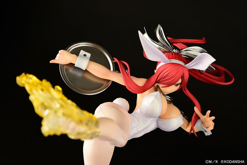 FAIRY TAIL Erza Scarlet High Kick ver. Bunny [Crimson / Black / White] 1/6