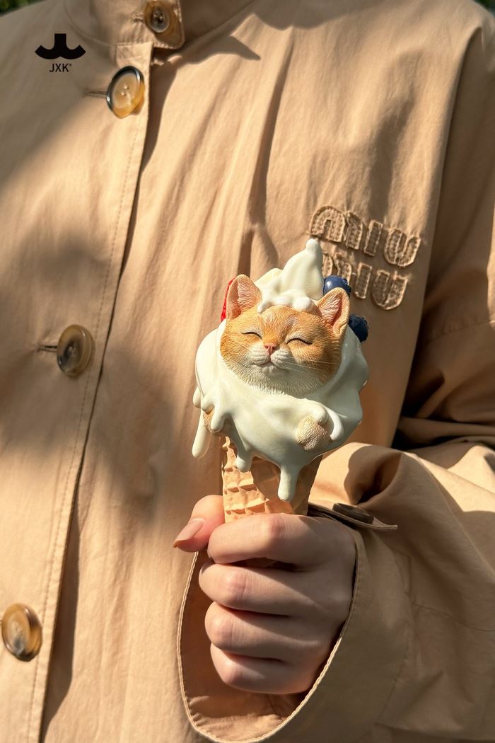 Kitty Cone Figurine