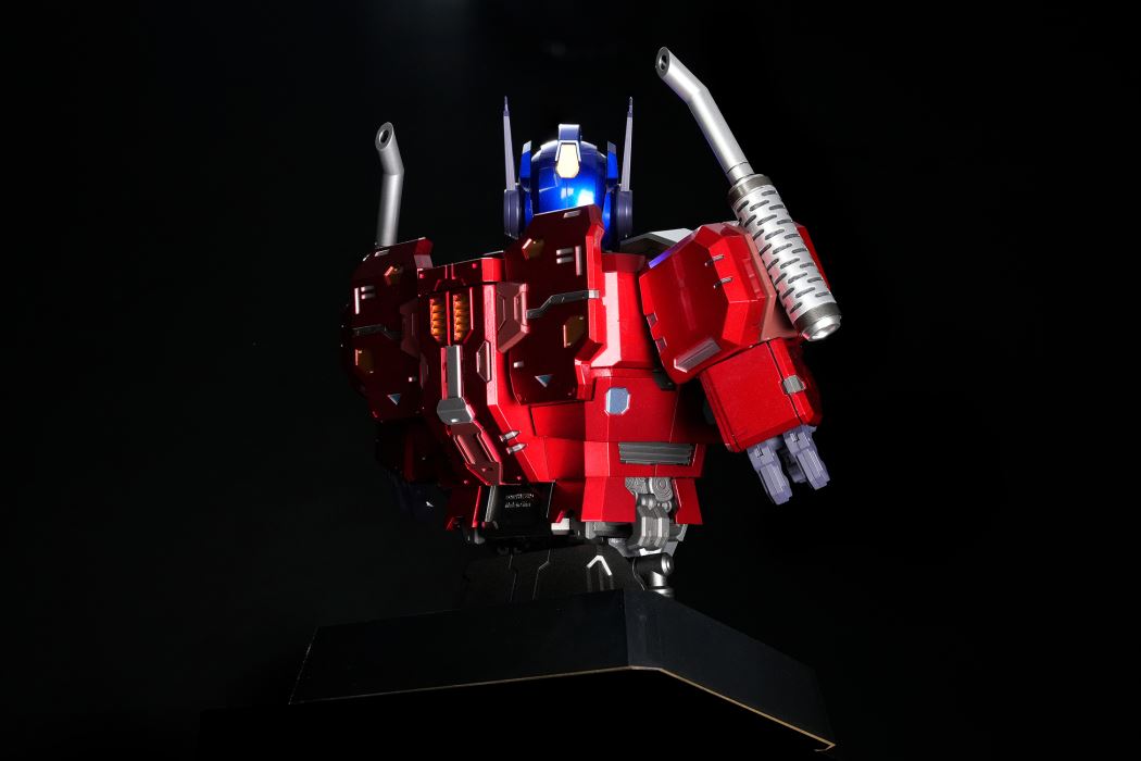 OPTIMUS PRIME MECHANIC