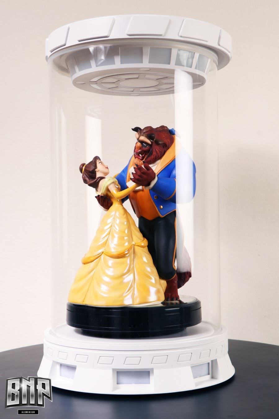 ตู้โชว์โมเดล Multi Lighting Capsule 