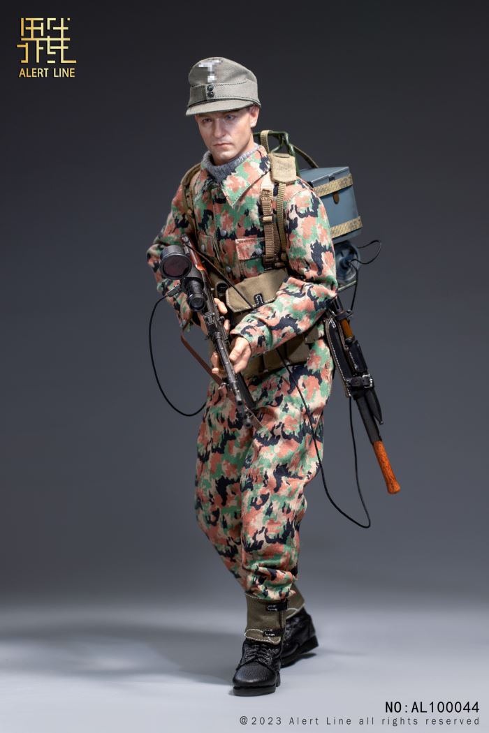 World War II German Waffen SS Soldier 1/6