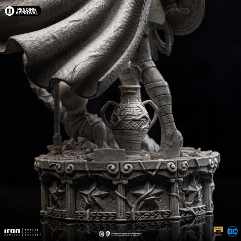 WONDER WOMAN UNLEASHED (MARBLE EDITION)