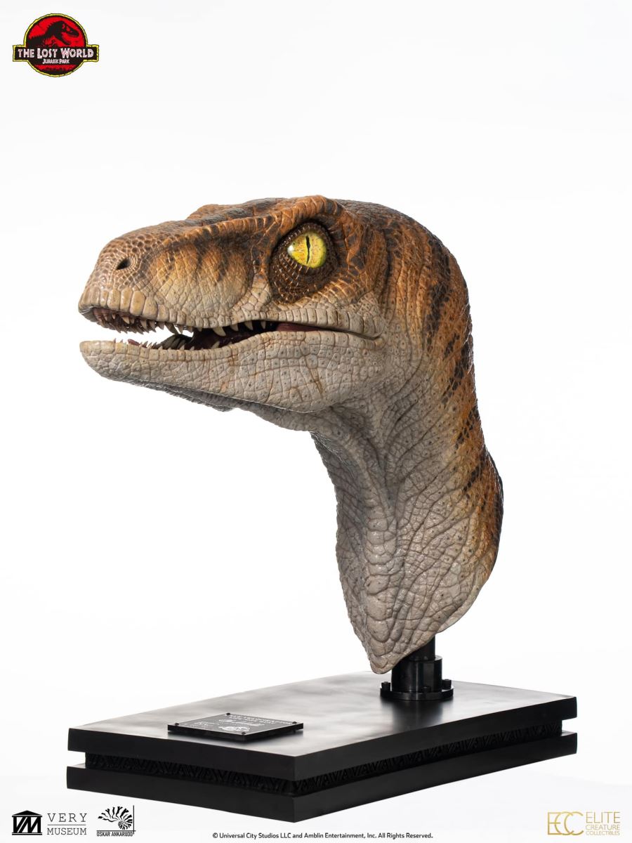 Male Velociraptor Life Size Bust (Jurassic Park : The Lost World)