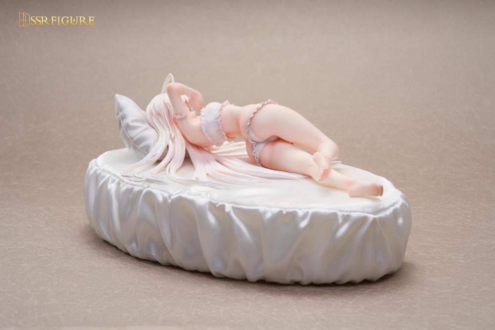 Wake Up White Hair Girl