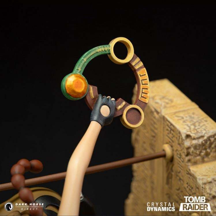 Tomb Raider Lara Croft (Classic Era) Statue