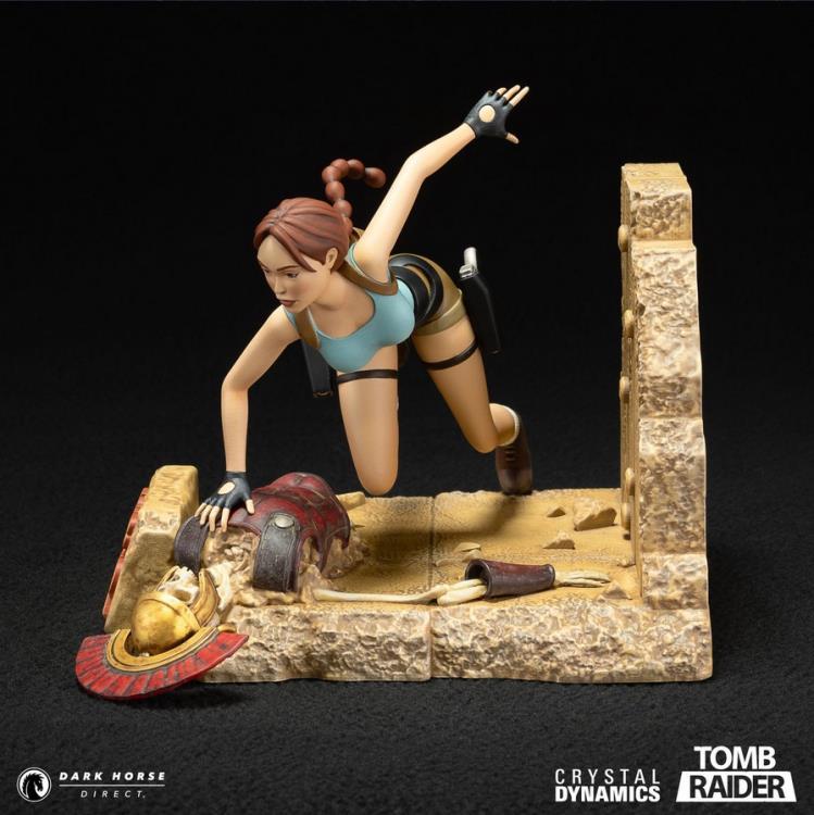 Tomb Raider Lara Croft (Classic Era) Statue