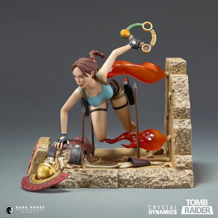 Tomb Raider Lara Croft (Classic Era) Statue