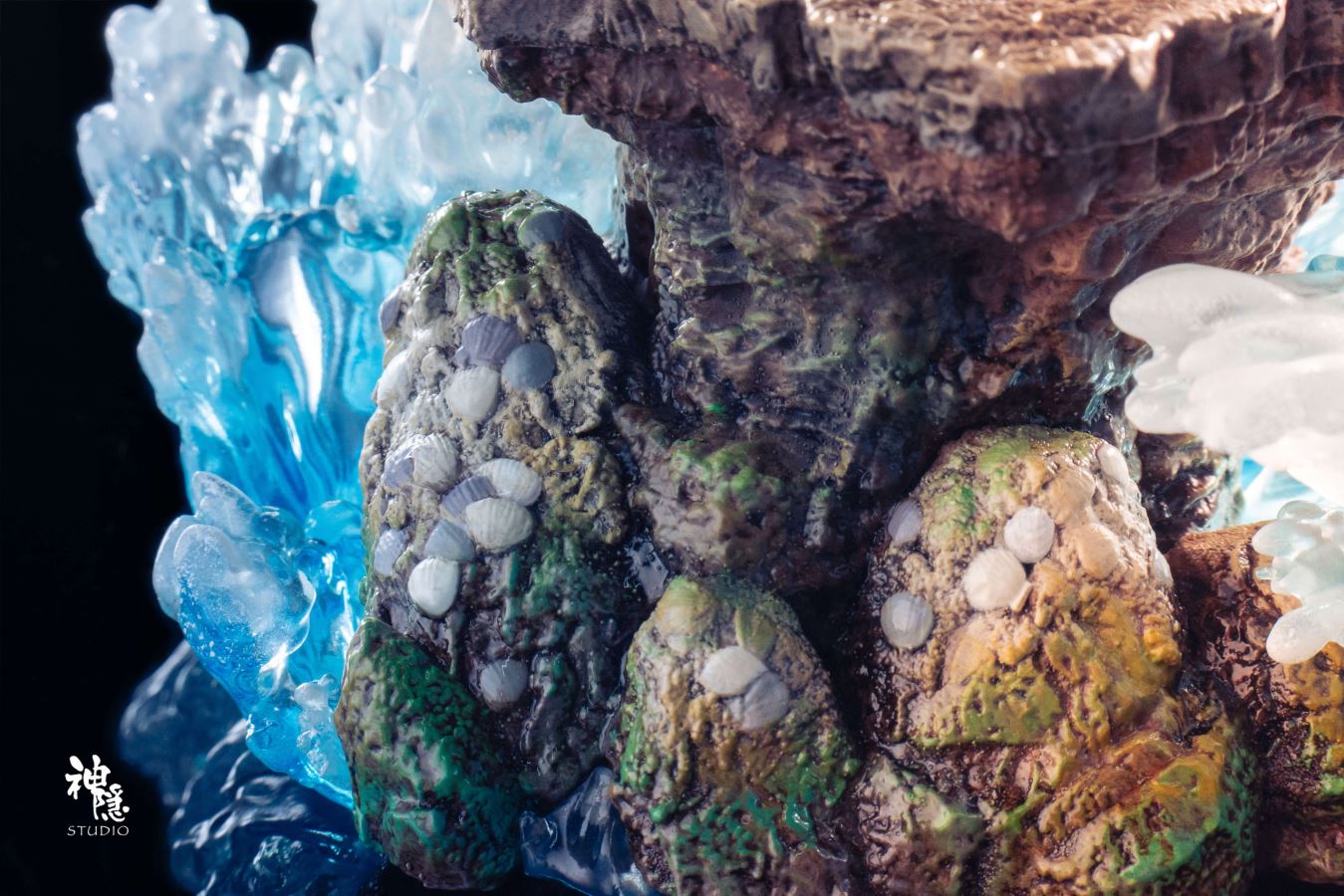 Ponyo & Sosuke - Ponyo on the Cliff