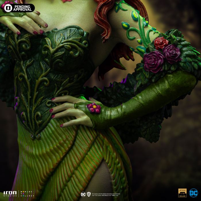 POISON IVY (GOTHAM CITY SIRENS)