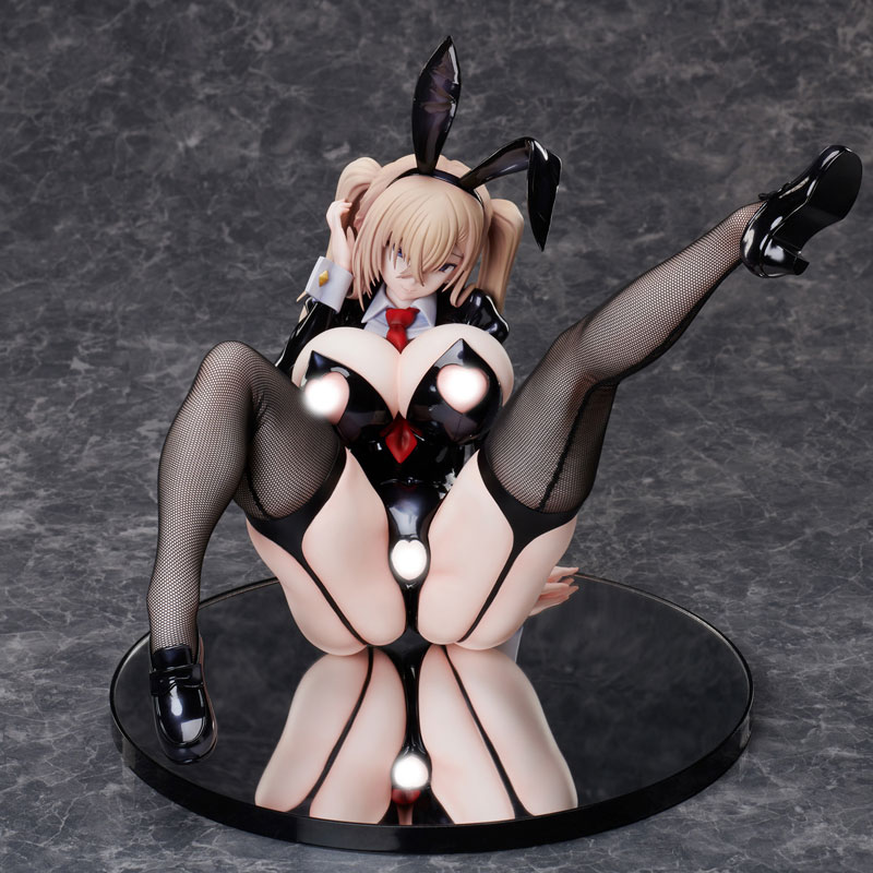 MUNAKATA ICHIGO Bunny Ver. 1/4