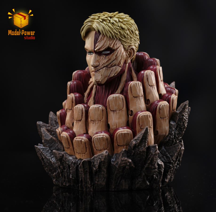 Armored Titan - Attack On Titan