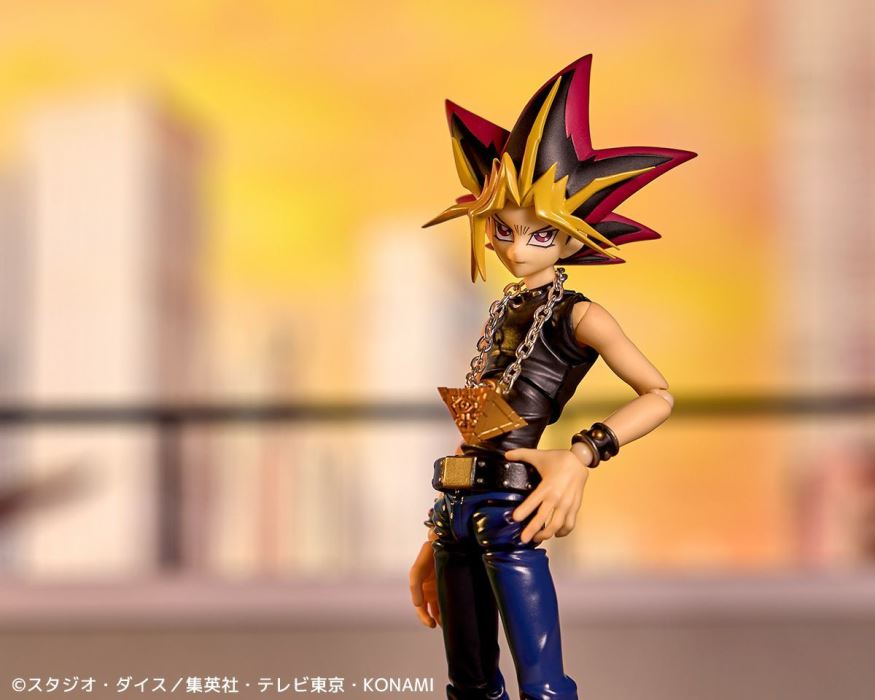 Revoltech Amazing Yamaguchi Yami Yugi - Yu-Gi-Oh!