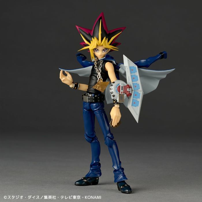 Revoltech Amazing Yamaguchi Yami Yugi - Yu-Gi-Oh!